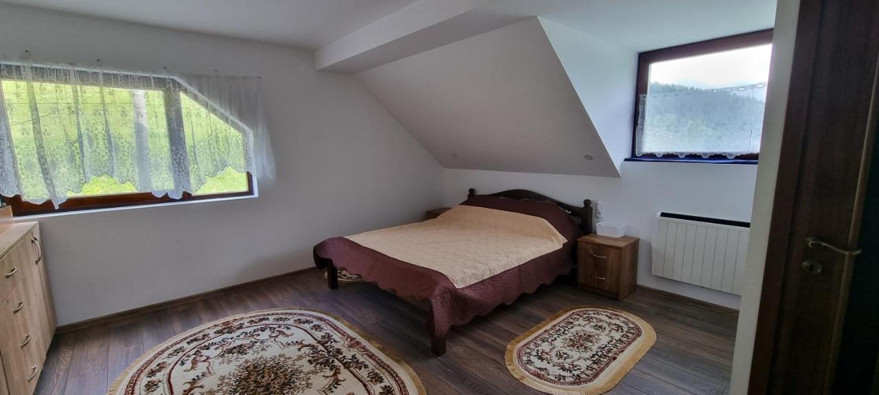 Karacsony Guest House Lunca de Sus Extérieur photo