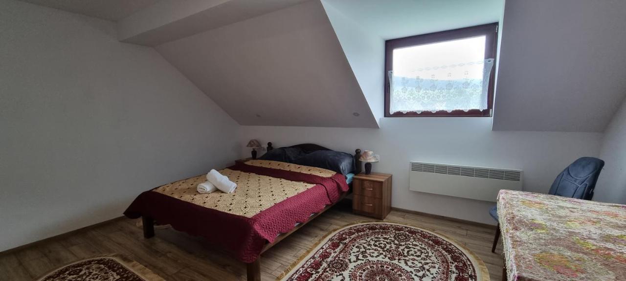 Karacsony Guest House Lunca de Sus Extérieur photo